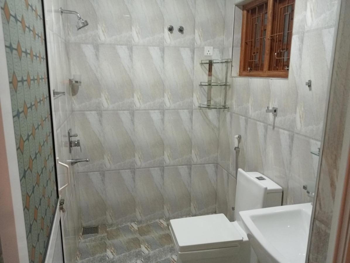 נוארה אליה Thuvaraga Inn מראה חיצוני תמונה